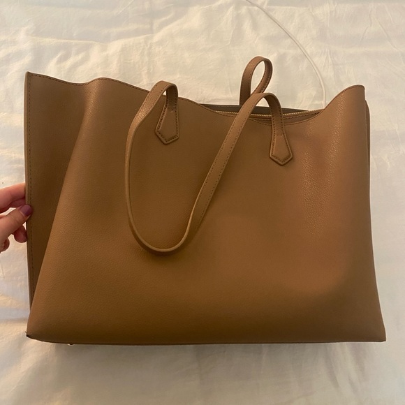 Quince Italian Leather Triple Compartment Shopper Tote - Picture 2 of 11